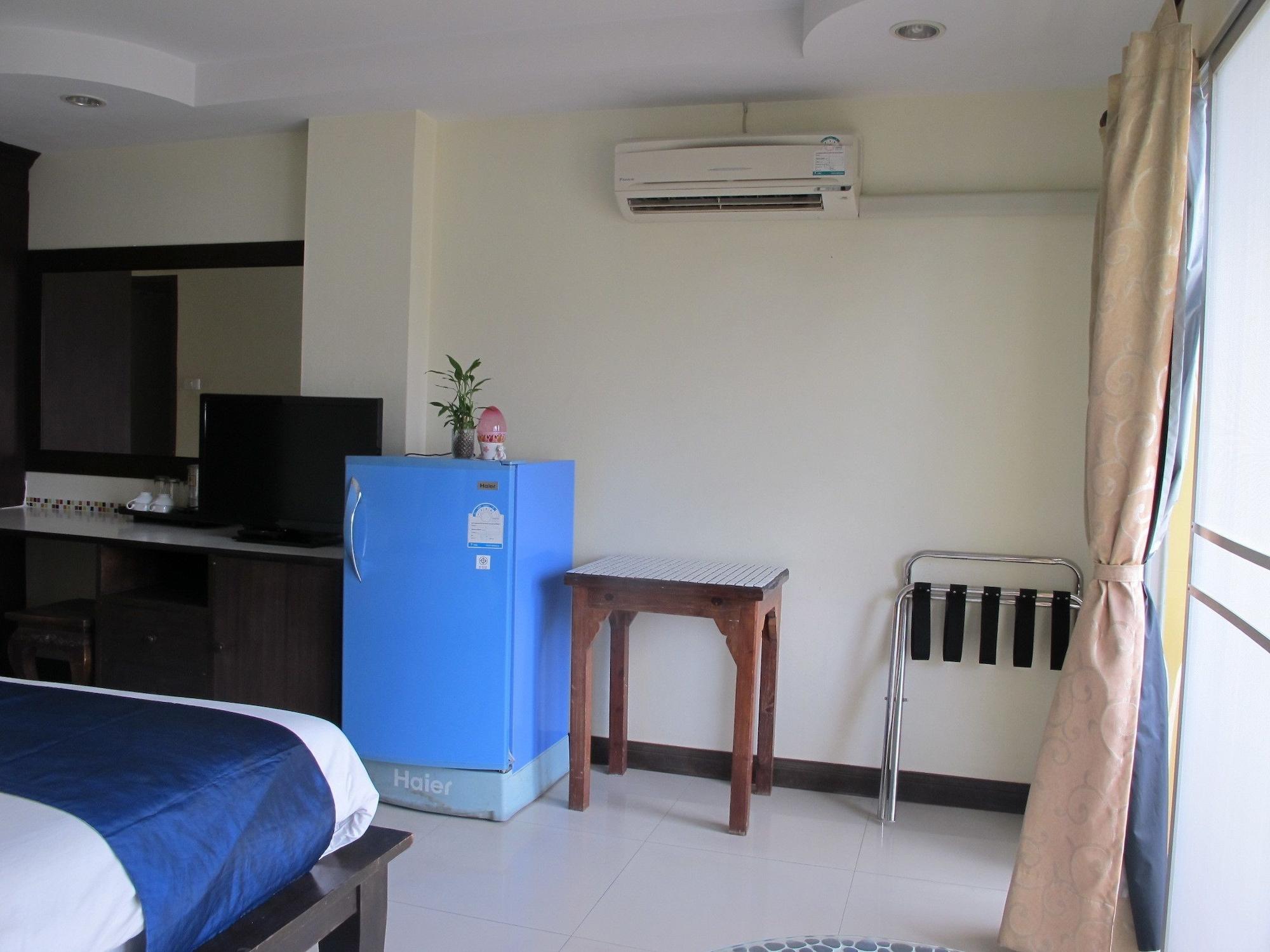 Pius Place Pattaya Eksteriør billede