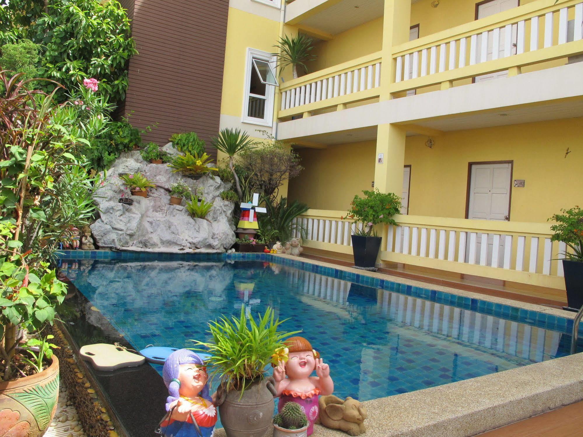 Pius Place Pattaya Eksteriør billede